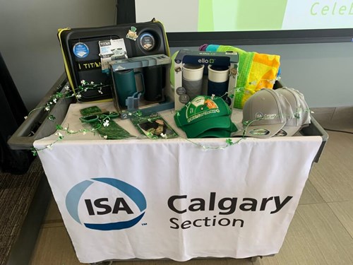 IMG 7660 (Medium) IMG 7660 (Medium)