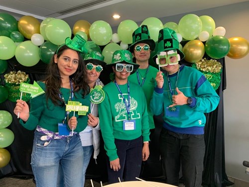 IMG 7670 (Medium) IMG 7670 (Medium)