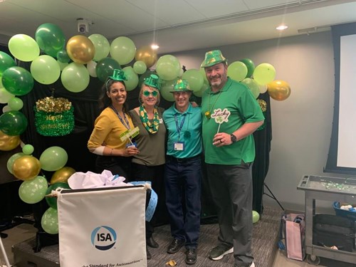 IMG 7722 (Medium) IMG 7722 (Medium)